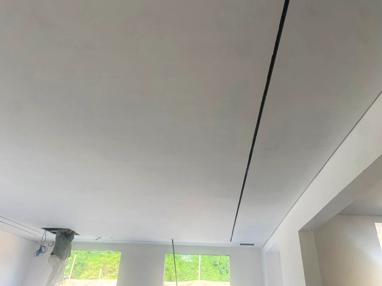 Ceiling Slot Lighting