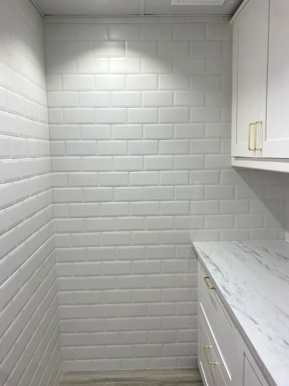 Interior Tiling & Cabinetry