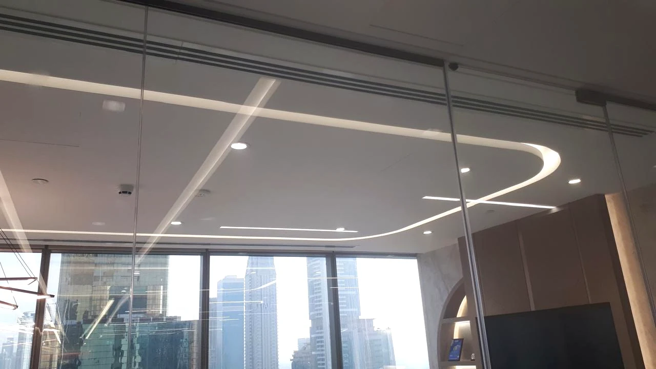 Ceiling & Glass